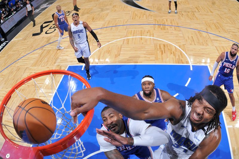 ORLANDO, FL - OCTOBER 18: Wendell Carter Jr. #34 of the Orlando Magic dunks the ball during the game against the Philadelphia 76ers during a NBA preseason game on October 18, 2024 at Kia Center in Orlando, Florida. NOTE TO USER: User expressly acknowledges and agrees that, by downloading and or using this photograph, User is consenting to the terms and conditions of the Getty Images License Agreement. Mandatory Copyright Notice: Copyright 2024 NBAE (Photo by Fernando Medina/NBAE via Getty Images)