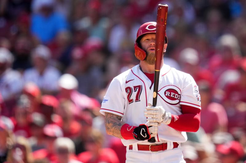 Jun 25, 2023; Cincinnati, Ohio, USA; Cincinnati Reds right fielder Jake Fraley (27) steps into the batter s box in the seventh inning of a baseball game against the Atlanta Braves at Great American Ball Park. The Atlanta Braves won, 7-6. Mandatory Credit: Kareem Elgazzar-USA TODAY Sports