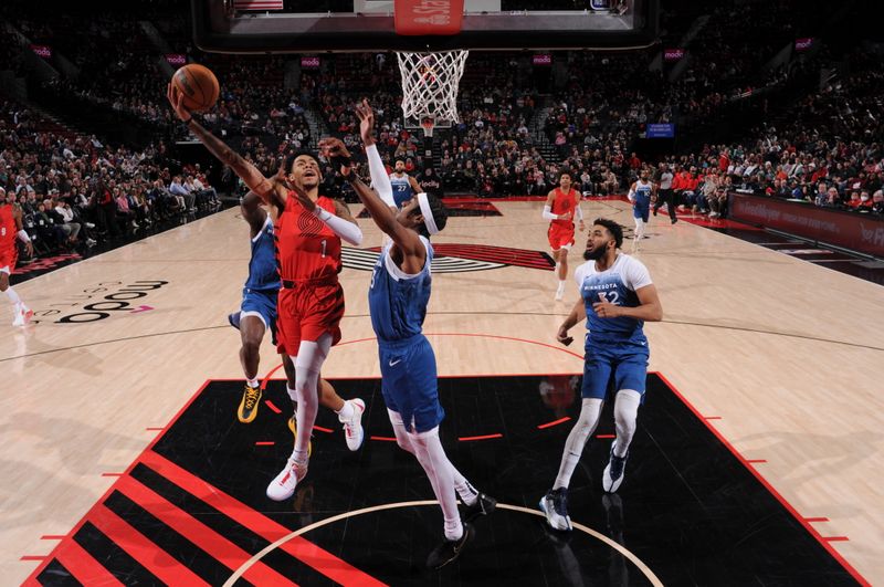 PORTLAND, OR - FEBRUARY 13:  Anfernee Simons #1 of the Portland Trail Blazers goes to the basket during the game on February 13, 2024 at the Moda Center Arena in Portland, Oregon. NOTE TO USER: User expressly acknowledges and agrees that, by downloading and or using this photograph, user is consenting to the terms and conditions of the Getty Images License Agreement. Mandatory Copyright Notice: Copyright 2024 NBAE (Photo by Cameron Browne/NBAE via Getty Images)