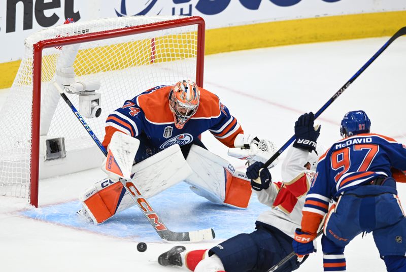 Panthers and Oilers Ready for Strategic Showdown at Amerant Bank Arena