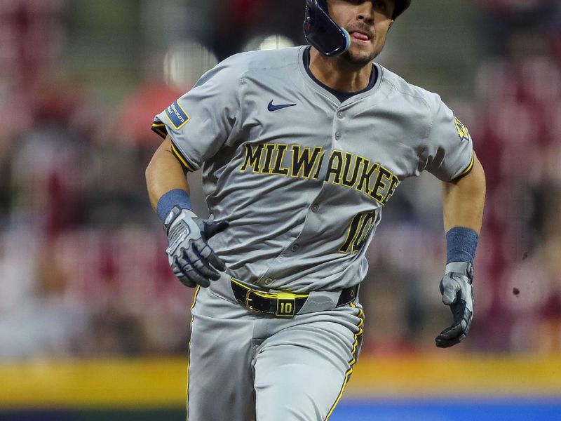 Apr 9, 2024; Cincinnati, Ohio, USA; Milwaukee Brewers outfielder Sal Frelick (10) runs to third base on a double hit by second baseman Brice Turang (not pictured) in the third inning against the Cincinnati Reds at Great American Ball Park. Mandatory Credit: Katie Stratman-USA TODAY Sports