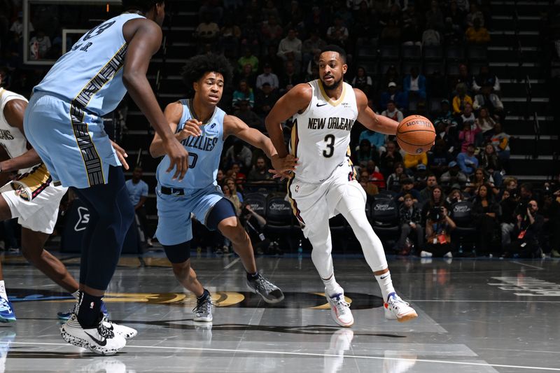 MEMPHIS, TN - NOVEMBER 29: CJ McCollum #3 of the New Orleans Pelicans handles the ball during the game against the Memphis Grizzlies during the Emirates NBA Cup game on November 29, 2024 at FedExForum in Memphis, Tennessee. NOTE TO USER: User expressly acknowledges and agrees that, by downloading and or using this photograph, User is consenting to the terms and conditions of the Getty Images License Agreement. Mandatory Copyright Notice: Copyright 2024 NBAE (Photo by Grant Burke/NBAE via Getty Images)