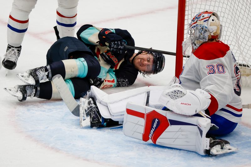 Mar 24, 2024; Seattle, Washington, USA; Seattle Kraken left wing Jared McCann (19) reacts to a play against the Montreal Canadiens during the third period at Climate Pledge Arena. Mandatory Credit: Joe Nicholson-USA TODAY Sports