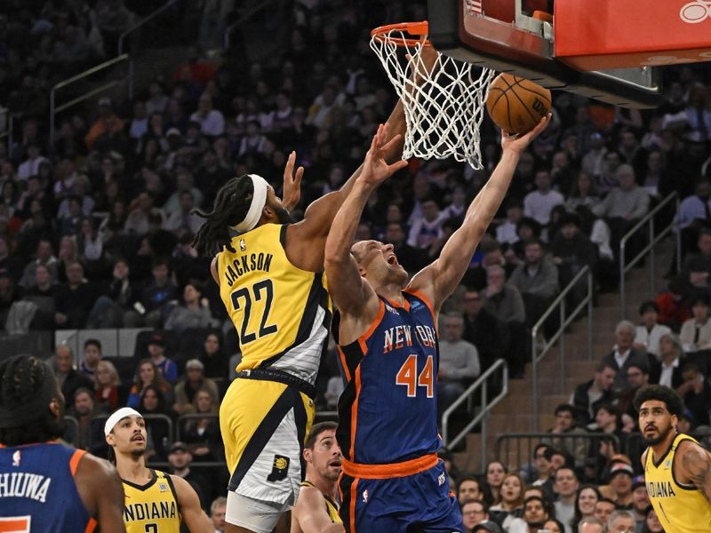 NEW YORK, NY - FEBRUARY 10: Bojan Bogdanovic #44 of the New York Knicks drives to the basket during the game against the Indiana Pacers on February 10, 2024 at Madison Square Garden in New York City, New York.  NOTE TO USER: User expressly acknowledges and agrees that, by downloading and or using this photograph, User is consenting to the terms and conditions of the Getty Images License Agreement. Mandatory Copyright Notice: Copyright 2024 NBAE  (Photo by David Dow/NBAE via Getty Images)