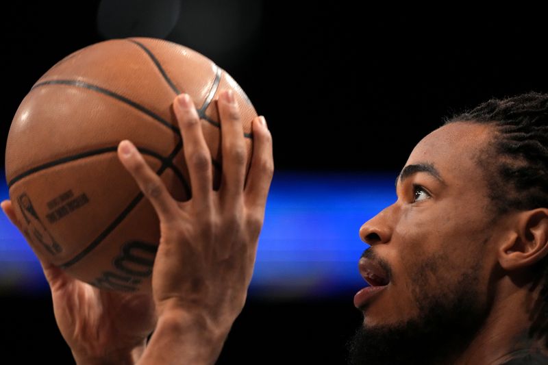 BROOKLYN, NY - January 6: Nicolas Claxton #33 of the Brooklyn Nets warms up before the game against the Indiana Pacers on January 6, 2025 at Barclays Center in Brooklyn, New York. NOTE TO USER: User expressly acknowledges and agrees that, by downloading and or using this Photograph, user is consenting to the terms and conditions of the Getty Images License Agreement. Mandatory Copyright Notice: Copyright 2025 NBAE (Photo by Catalina Fragoso/NBAE via Getty Images)