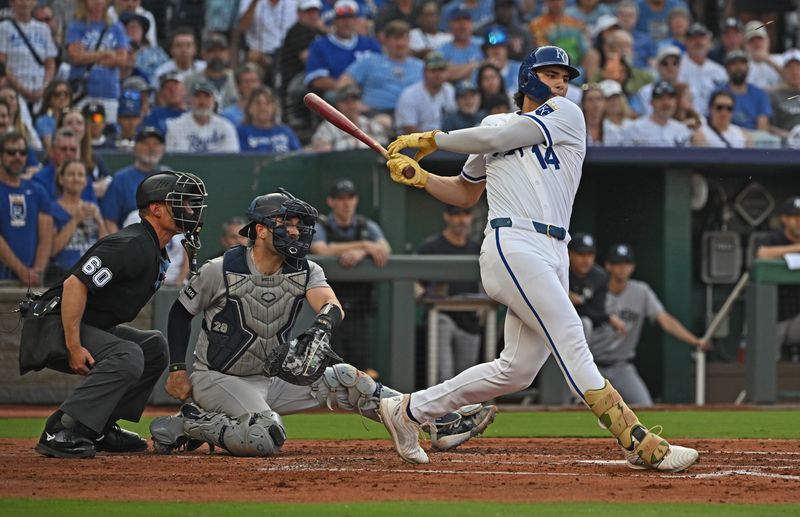 Jun 10, 2025; Kansas City, Missouri, USA;  Kansas City Royals right fielder Jac Caglianone (14) drives in a run with a fielders choice in the second inning against the New York Yankees at Kauffman Stadium. Mandatory Credit: Peter Aiken-Imagn Images