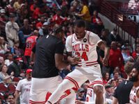 Bulls' Rally Not Enough to Eclipse Knicks in High-Scoring Affair