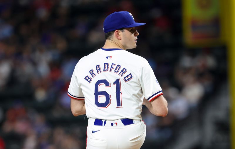 Sep 18, 2024; Arlington, Texas, USA;  Texas Rangers starting pitcher Cody Bradford (61) throws during the fourth inning against the Toronto Blue Jays at Globe Life Field. Mandatory Credit: Kevin Jairaj-Imagn Images