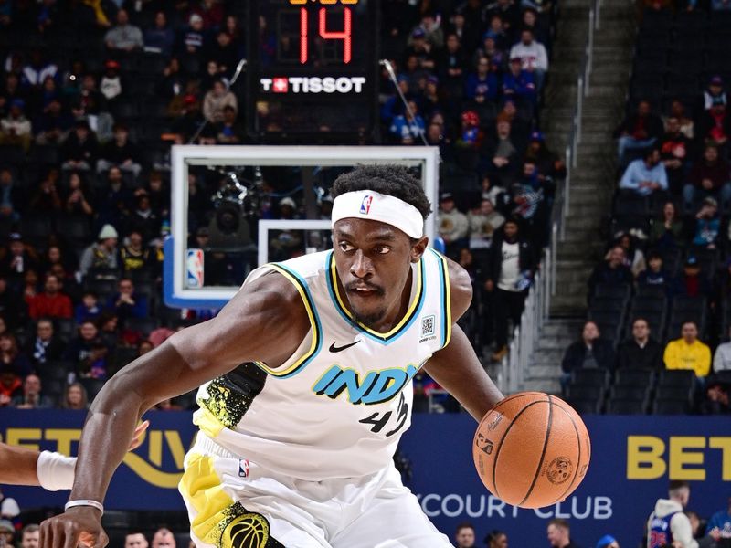 DETROIT, MI - JANUARY 16: Pascal Siakam #43 of the Indiana Pacers dribbles the ball during the game against the Detroit Pistons on January 16, 2025 at Little Caesars Arena in Detroit, Michigan. NOTE TO USER: User expressly acknowledges and agrees that, by downloading and/or using this photograph, User is consenting to the terms and conditions of the Getty Images License Agreement. Mandatory Copyright Notice: Copyright 2025 NBAE (Photo by Chris Schwegler/NBAE via Getty Images)