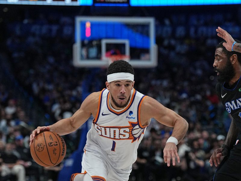 DALLAS, TX - FEBRUARY 22: Devin Booker #1 of the Phoenix Suns handles the ball during the game against the Dallas Mavericks on February 22, 2024 at the American Airlines Center in Dallas, Texas. NOTE TO USER: User expressly acknowledges and agrees that, by downloading and or using this photograph, User is consenting to the terms and conditions of the Getty Images License Agreement. Mandatory Copyright Notice: Copyright 2024 NBAE (Photo by Glenn James/NBAE via Getty Images)