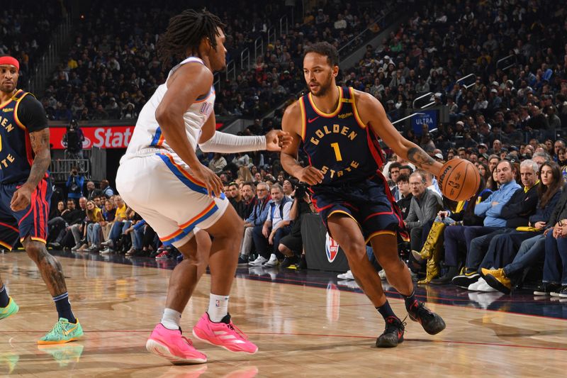 SAN FRANCISCO, CA - NOVEMBER 27: Kyle Anderson #1 of the Golden State Warriors dribbles the ball during the game against the Oklahoma City Thunder on November 27, 2024 at Chase Center in San Francisco, California. NOTE TO USER: User expressly acknowledges and agrees that, by downloading and or using this photograph, user is consenting to the terms and conditions of Getty Images License Agreement. Mandatory Copyright Notice: Copyright 2024 NBAE (Photo by Noah Graham/NBAE via Getty Images)