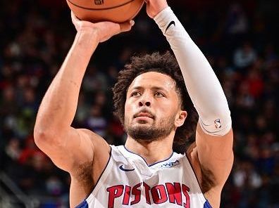 DETROIT, MI - DECEMBER 30: Cade Cunningham #2 of the Detroit Pistons shoots a free throw during the game against the Toronto Raptors on December 30, 2023 at Little Caesars Arena in Detroit, Michigan. NOTE TO USER: User expressly acknowledges and agrees that, by downloading and/or using this photograph, User is consenting to the terms and conditions of the Getty Images License Agreement. Mandatory Copyright Notice: Copyright 2023 NBAE (Photo by Chris Schwegler/NBAE via Getty Images)