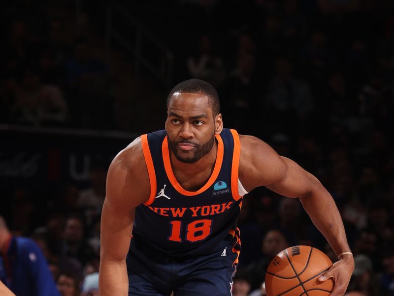 NEW YORK, NY - FEBRUARY 26: Alec Burks #18 of the New York Knicks dribbles the ball during the game against the Detroit Pistons on February 26, 2024 at Madison Square Garden in New York City, New York.  NOTE TO USER: User expressly acknowledges and agrees that, by downloading and or using this photograph, User is consenting to the terms and conditions of the Getty Images License Agreement. Mandatory Copyright Notice: Copyright 2024 NBAE  (Photo by Nathaniel S. Butler/NBAE via Getty Images)