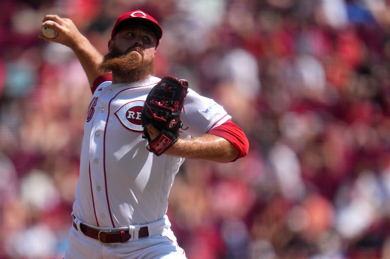 Jun 25, 2023; Cincinnati, Ohio, USA; Cincinnati Reds relief pitcher Buck Farmer (46) delivers in the eighth inning of a baseball game against the Atlanta Braves at Great American Ball Park. The Atlanta Braves won, 7-6. Mandatory Credit: Kareem Elgazzar-USA TODAY Sports