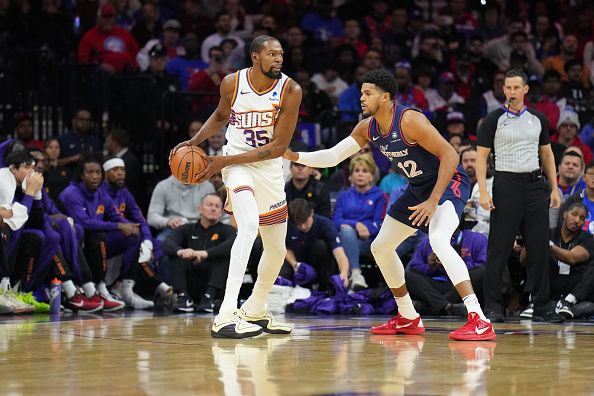 PHILADELPHIA, PA - NOVEMBER 4: Kevin Durant #35 of the Phoenix Suns handles the ball during the game against the Philadelphia 76ers on November 4, 2023 at the Wells Fargo Center in Philadelphia, Pennsylvania NOTE TO USER: User expressly acknowledges and agrees that, by downloading and/or using this Photograph, user is consenting to the terms and conditions of the Getty Images License Agreement. Mandatory Copyright Notice: Copyright 2023 NBAE (Photo by Jesse D. Garrabrant/NBAE via Getty Images)