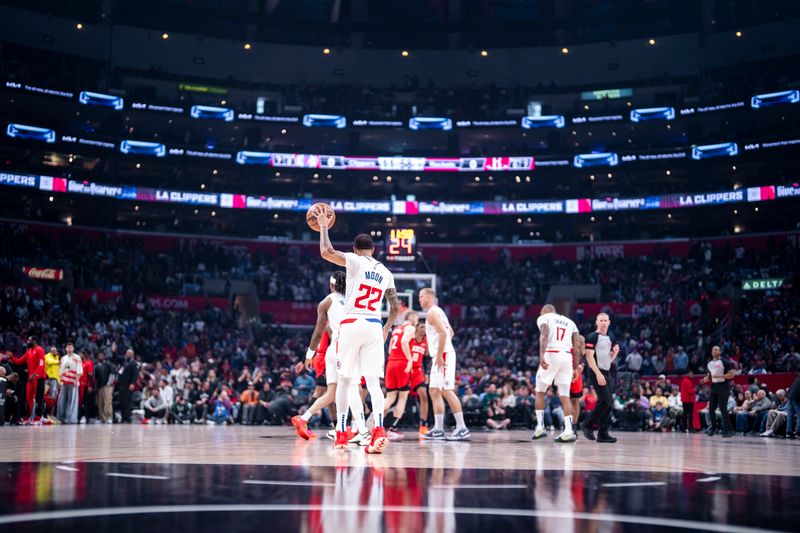 LOS ANGELES, CA - APIRL 14: Xavier Moon #22 of the LA Clippers handles the ball during the game against the Houston Rockets on April 14, 2024 at Crypto.Com Arena in Los Angeles, California. NOTE TO USER: User expressly acknowledges and agrees that, by downloading and/or using this Photograph, user is consenting to the terms and conditions of the Getty Images License Agreement. Mandatory Copyright Notice: Copyright 2024 NBAE (Photo by Tyler Ross/NBAE via Getty Images) <p><br/></p>