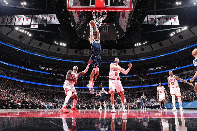 CHICAGO, IL - MARCH 11: Dereck Lively II #2 of the Dallas Mavericks dunks the ball during the game against the Chicago Bulls on March 11, 2024 at United Center in Chicago, Illinois. NOTE TO USER: User expressly acknowledges and agrees that, by downloading and or using this photograph, User is consenting to the terms and conditions of the Getty Images License Agreement. Mandatory Copyright Notice: Copyright 2024 NBAE (Photo by Jeff Haynes/NBAE via Getty Images)