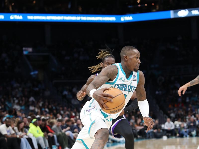 CHARLOTTE, NC - JANUARY 10: Terry Rozier #3 of the Charlotte Hornets handles the ball during the game against the Sacramento Kings on January  10, 2024 at Spectrum Center in Charlotte, North Carolina. NOTE TO USER: User expressly acknowledges and agrees that, by downloading and or using this photograph, User is consenting to the terms and conditions of the Getty Images License Agreement.  Mandatory Copyright Notice:  Copyright 2024 NBAE (Photo by Brock Williams-Smith/NBAE via Getty Images) 