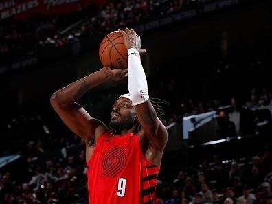 PORTLAND, OR - DECEMBER 26: Jerami Grant #9 of the Portland Trail Blazers shoots the ball during the game against the Sacramento Kings on December 26, 2023 at the Moda Center Arena in Portland, Oregon. NOTE TO USER: User expressly acknowledges and agrees that, by downloading and or using this photograph, user is consenting to the terms and conditions of the Getty Images License Agreement. Mandatory Copyright Notice: Copyright 2023 NBAE (Photo by Cameron Browne/NBAE via Getty Images)