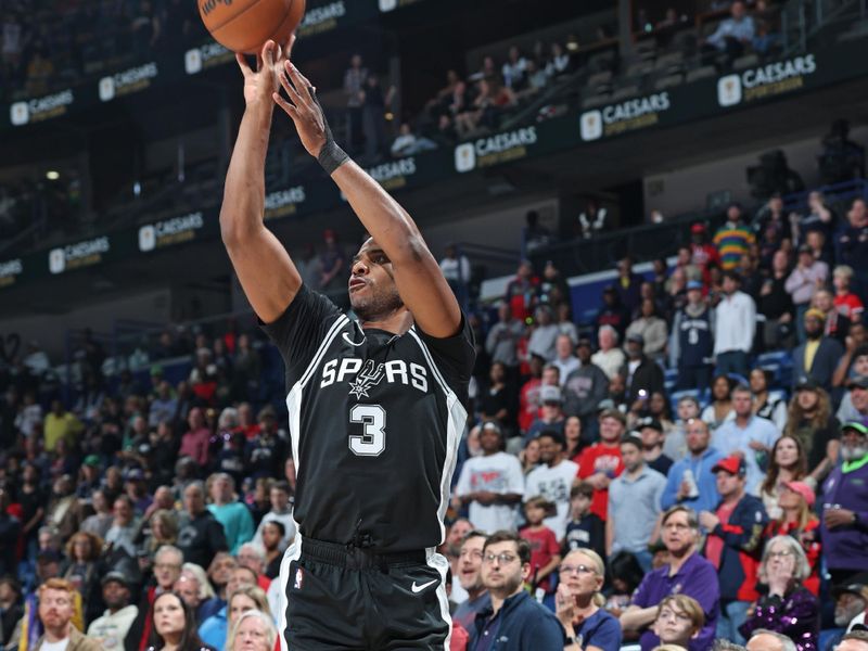 NEW ORLEANS, LA - FEBRUARY 25: Chris Paul #3 of the San Antonio Spurs shoots the ball during the game against the New Orleans Pelicans on February 25, 2025 at the Smoothie King Center in New Orleans, Louisiana. NOTE TO USER: User expressly acknowledges and agrees that, by downloading and or using this Photograph, user is consenting to the terms and conditions of the Getty Images License Agreement. Mandatory Copyright Notice: Copyright 2025 NBAE (Photo by Jeff Haynes/NBAE via Getty Images)