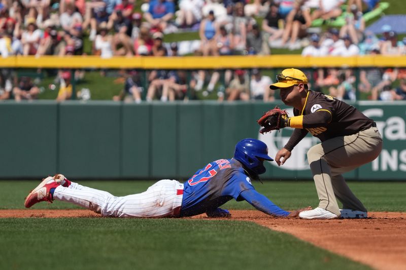 Padres vs Cubs: Xander Bogaerts Shines in Crucial Playoff Showdown