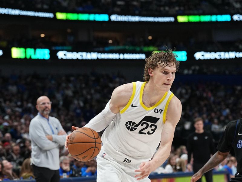 DALLAS, TX - MARCH 21: Lauri Markkanen #23 of the Utah Jazz drives to the basket during the game against the Dallas Mavericks on March 21, 2024 at the American Airlines Center in Dallas, Texas. NOTE TO USER: User expressly acknowledges and agrees that, by downloading and or using this photograph, User is consenting to the terms and conditions of the Getty Images License Agreement. Mandatory Copyright Notice: Copyright 2024 NBAE (Photo by Glenn James/NBAE via Getty Images)