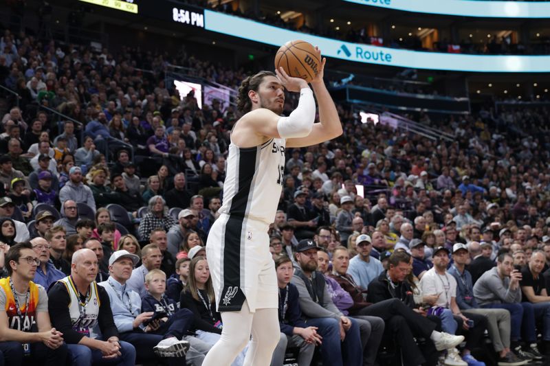 SALT LAKE CITY, UT - MARCH 27: Cedi Osman #16 of the San Antonio Spurs shoots the ball during the game against the Utah Jazz on March 27, 2024 at Delta Center in Salt Lake City, Utah. NOTE TO USER: User expressly acknowledges and agrees that, by downloading and or using this Photograph, User is consenting to the terms and conditions of the Getty Images License Agreement. Mandatory Copyright Notice: Copyright 2024 NBAE (Photo by Chris Nicoll/NBAE via Getty Images)