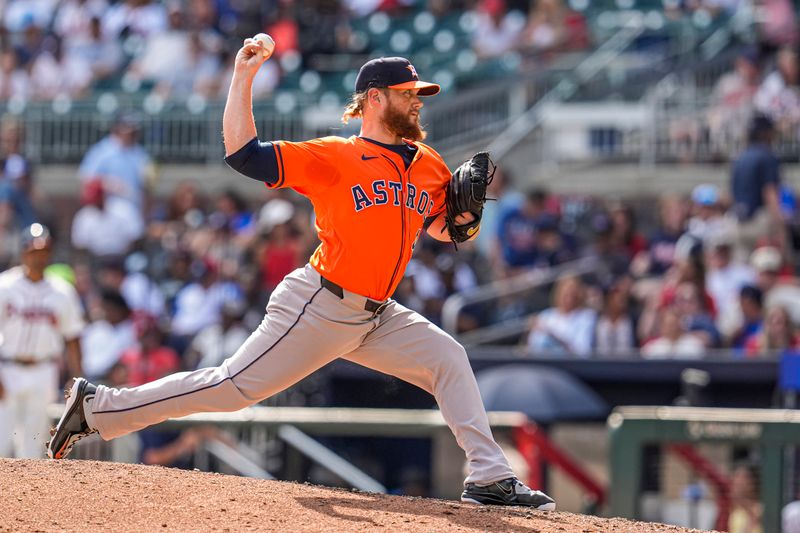Sep 14, 2025; Cumberland, Georgia, USA; Houston Astros relief pitcher Craig Kimbrel (46) pitches against the Atlanta Braves during the seventh inning at Truist Park. Mandatory Credit: Dale Zanine-Imagn Images