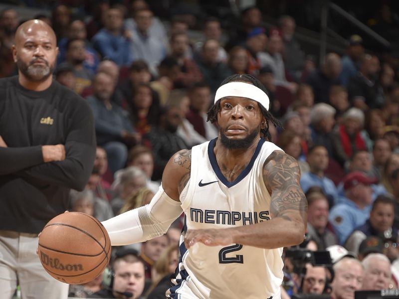 CLEVELAND, OH - APRIL 10: Zavier Simpson #2 of the Memphis Grizzlies dribbles the ball during the game against the Cleveland Cavaliers on April 10, 2024 at Rocket Mortgage FieldHouse in Cleveland, Ohio. NOTE TO USER: User expressly acknowledges and agrees that, by downloading and/or using this Photograph, user is consenting to the terms and conditions of the Getty Images License Agreement. Mandatory Copyright Notice: Copyright 2024 NBAE (Photo by David Liam Kyle/NBAE via Getty Images)