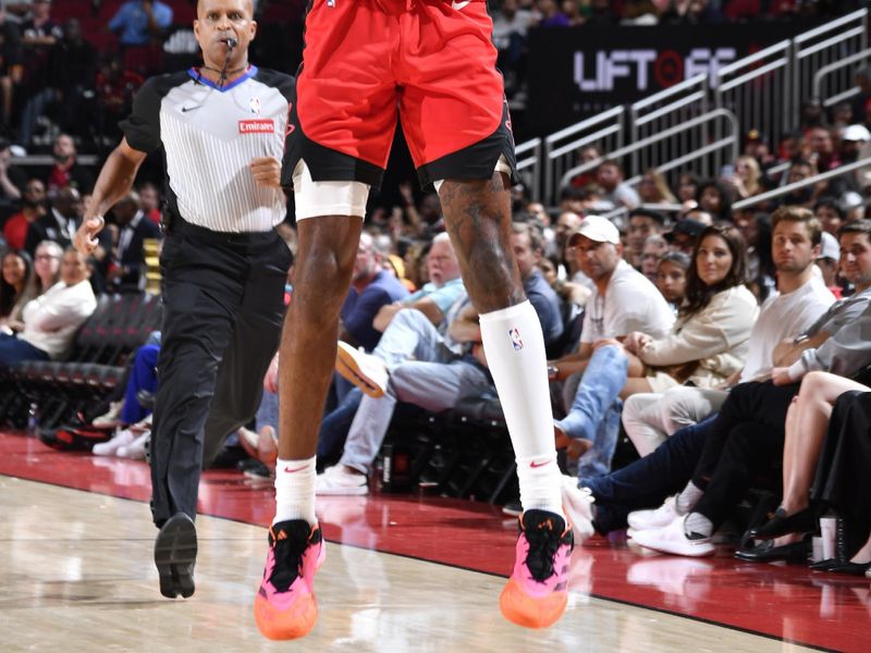 HOUSTON, TX - OCTOBER 25: Jalen Green #4 of the Houston Rockets shoots the ball during the game against the Memphis Grizzlies on October 25, 2024 at the Toyota Center in Houston, Texas. NOTE TO USER: User expressly acknowledges and agrees that, by downloading and or using this photograph, User is consenting to the terms and conditions of the Getty Images License Agreement. Mandatory Copyright Notice: Copyright 2024 NBAE (Photo by Logan Riely/NBAE via Getty Images)