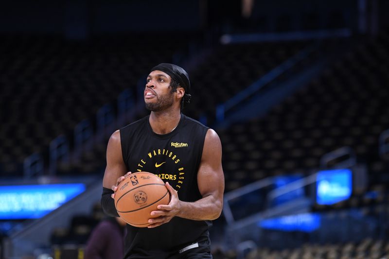 SAN FRANCISCO, CA - FEBRUARY 3: Buddy Hield #7 of the Golden State Warriors warms up before the game against the Orlando Magic on February 3, 2025 at Chase Center in San Francisco, California. NOTE TO USER: User expressly acknowledges and agrees that, by downloading and or using this photograph, user is consenting to the terms and conditions of Getty Images License Agreement. Mandatory Copyright Notice: Copyright 2025 NBAE (Photo by Noah Graham/NBAE via Getty Images)