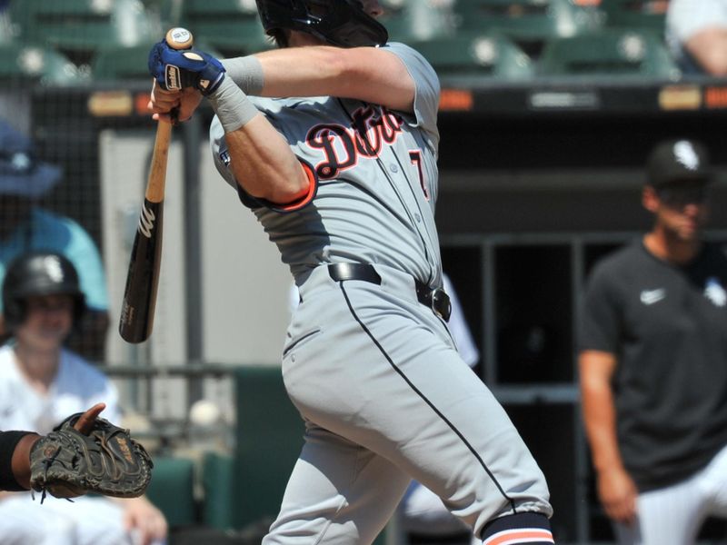 Aug 25, 2024; Chicago, Illinois, USA; Detroit Tigers second base Jace Jung (17) singles during the third inning against the Chicago White Sox at Guaranteed Rate Field. Mandatory Credit: Patrick Gorski-USA TODAY Sports