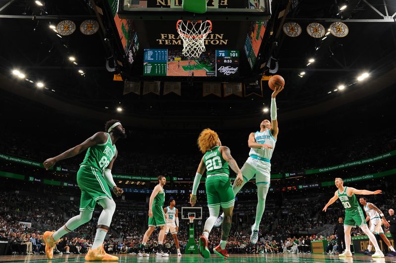 BOSTON, MA - APRIL 12:  Bryce McGowans #7 of the Charlotte Hornets drives to the basket during the game against the Boston Celtics on April 12, 2024 at the TD Garden in Boston, Massachusetts. NOTE TO USER: User expressly acknowledges and agrees that, by downloading and or using this photograph, User is consenting to the terms and conditions of the Getty Images License Agreement. Mandatory Copyright Notice: Copyright 2024 NBAE  (Photo by Brian Babineau/NBAE via Getty Images)