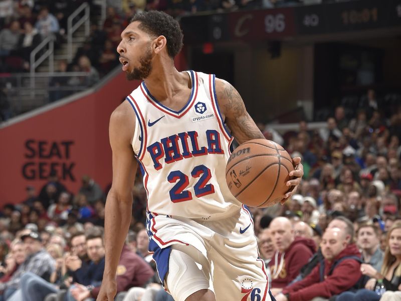 CLEVELAND, OH - FEBRUARY 12: Cameron Payne #22 of the Philadelphia 76ers handles the ball during the game against the Cleveland Cavaliers on February 12, 2024 at Rocket Mortgage FieldHouse in Cleveland, Ohio. NOTE TO USER: User expressly acknowledges and agrees that, by downloading and/or using this Photograph, user is consenting to the terms and conditions of the Getty Images License Agreement. Mandatory Copyright Notice: Copyright 2024 NBAE (Photo by David Liam Kyle/NBAE via Getty Images)