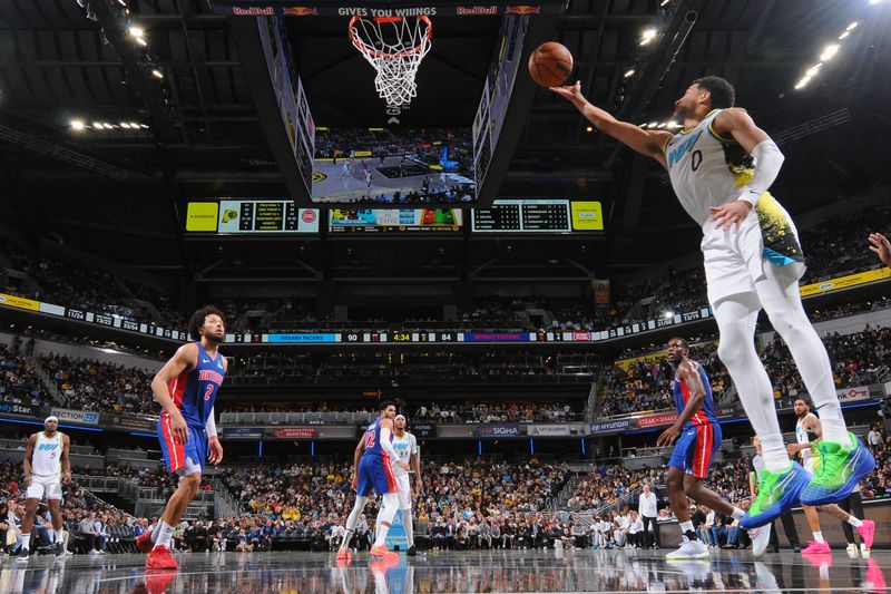 INDIANAPOLIS, IN - JANUARY 29:  Tyrese Haliburton #0 of the Indiana Pacers grabs a reboundl during the game against the Detroit Pistons on January 29, 2025 at Gainbridge Fieldhouse in Indianapolis, Indiana. NOTE TO USER: User expressly acknowledges and agrees that, by downloading and or using this Photograph, user is consenting to the terms and conditions of the Getty Images License Agreement. Mandatory Copyright Notice: Copyright 2025 NBAE (Photo by Ron Hoskins/NBAE via Getty Images)