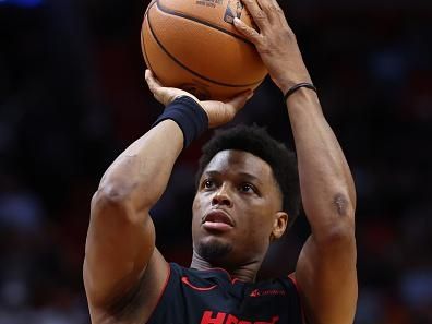 MIAMI, FLORIDA - DECEMBER 13: Kyle Lowry #7 of the Miami Heat shoots a free throw against the Charlotte Hornets during the second quarter of the game at Kaseya Center on December 13, 2023 in Miami, Florida. NOTE TO USER: User expressly acknowledges and agrees that, by downloading and or using this photograph, User is consenting to the terms and conditions of the Getty Images License Agreement. (Photo by Megan Briggs/Getty Images)