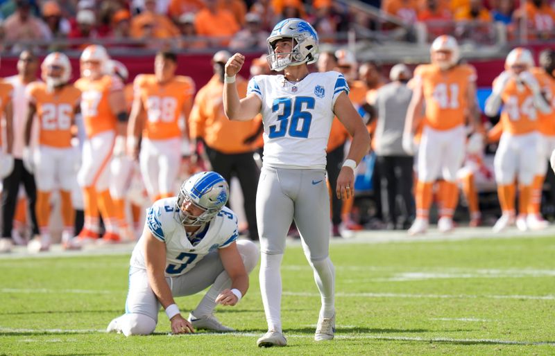 Detroit Lions' Riley Patterson kicks a field goal against the Tampa Bay Buccaneers during the first half of an NFL football game Sunday, Oct. 15, 2023, in Tampa, Fla. (AP Photo/Chris O'Meara)