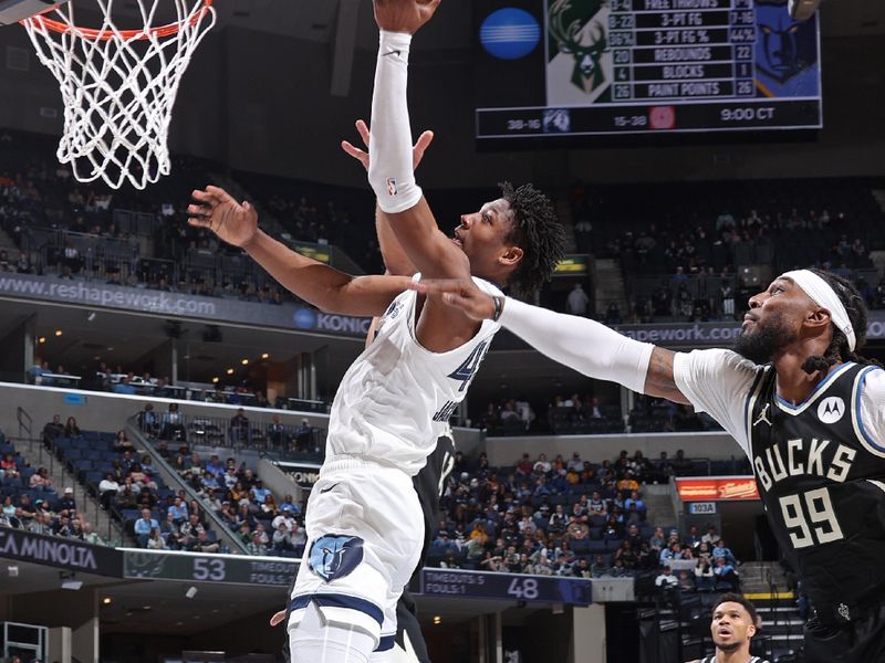 MEMPHIS, TN - FEBRUARY 15: GG Jackson #45 of the Memphis Grizzlies drives to the basket during the game against the Milwaukee Bucks on February 15, 2024 at FedExForum in Memphis, Tennessee. NOTE TO USER: User expressly acknowledges and agrees that, by downloading and or using this photograph, User is consenting to the terms and conditions of the Getty Images License Agreement. Mandatory Copyright Notice: Copyright 2024 NBAE (Photo by Stephen Gosling/NBAE via Getty Images)