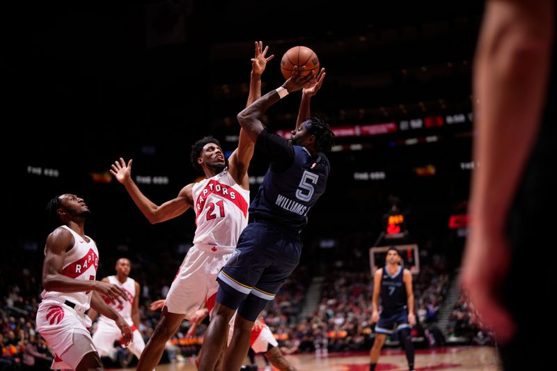 TORONTO, CANADA - JANUARY 22: Vince Williams Jr. #5 of the Memphis Grizzlies shoots the ball during the game against the Toronto Raptors on January 22, 2024 at the Scotiabank Arena in Toronto, Ontario, Canada.  NOTE TO USER: User expressly acknowledges and agrees that, by downloading and or using this Photograph, user is consenting to the terms and conditions of the Getty Images License Agreement.  Mandatory Copyright Notice: Copyright 2024 NBAE (Photo by Mark Blinch/NBAE via Getty Images)