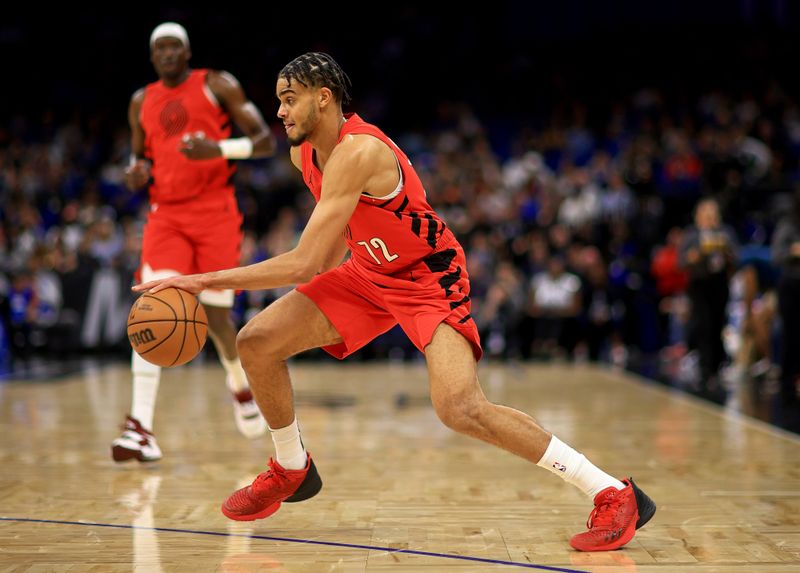 ORLANDO, FLORIDA - APRIL 01: Rayan Rupert #72 of the Portland Trail Blazers drives to the basket during a game against the Orlando Magic at Kia Center on April 01, 2024 in Orlando, Florida. NOTE TO USER: User expressly acknowledges and agrees that, by downloading and or using this photograph, User is consenting to the terms and conditions of the Getty Images License Agreement. (Photo by Mike Ehrmann/Getty Images)