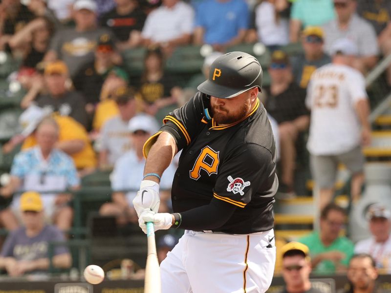 Pirates' Reynolds to Lead the Charge in High-Stakes Clash with Rays at PNC Park