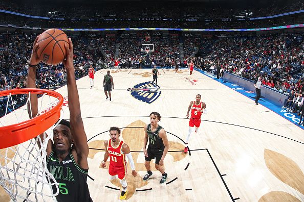 NEW ORLEANS, LA - NOVEMBER 4: Herb Jones #5 of the New Orleans Pelicans dunks the ball during the game against the Atlanta Hawks on November 4, 2023 at the Smoothie King Center in New Orleans, Louisiana. NOTE TO USER: User expressly acknowledges and agrees that, by downloading and or using this Photograph, user is consenting to the terms and conditions of the Getty Images License Agreement. Mandatory Copyright Notice: Copyright 2023 NBAE (Photo by Layne Murdoch Jr./NBAE via Getty Images)