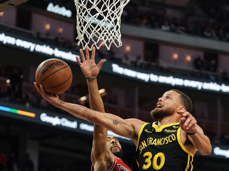 SAN FRANCISCO, CA - MARCH 7: Stephen Curry #30 of the Golden State Warriors goes up for a layup in the second quarter against the Chicago Bulls at Chase Center on March 7, 2024 in San Francisco, California. NOTE TO USER: User expressly acknowledges and agrees that, by downloading and/or using this photograph, User is consenting to the terms and conditions of the Getty Images License Agreement. (Photo by Kavin Mistry/Getty Images)