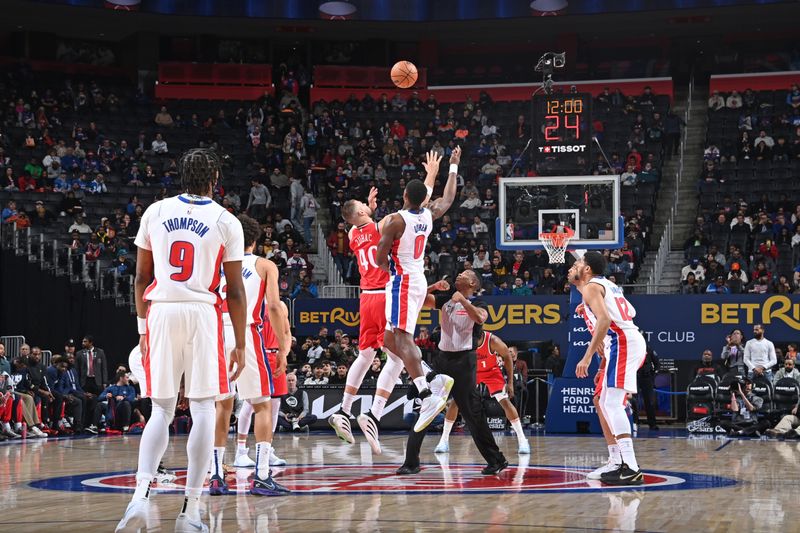 DETROIT, MI - FEBRUARY 24: Ivica Zubac #40 of the LA Clippers and Jalen Duren #0 of the Detroit Pistons go up for the opening tip off on February 24, 2025 at Little Caesars Arena in Detroit, Michigan. NOTE TO USER: User expressly acknowledges and agrees that, by downloading and/or using this photograph, User is consenting to the terms and conditions of the Getty Images License Agreement. Mandatory Copyright Notice: Copyright 2025 NBAE (Photo by Chris Schwegler/NBAE via Getty Images)