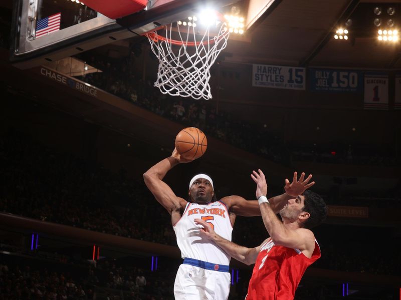 NEW YORK, NY - JANUARY 27: Precious Achiuwa #5 of the New York Knicks drives to the basket during the game against the Memphis Grizzlies on January 27, 2025 at Madison Square Garden in New York City, New York.  NOTE TO USER: User expressly acknowledges and agrees that, by downloading and or using this photograph, User is consenting to the terms and conditions of the Getty Images License Agreement. Mandatory Copyright Notice: Copyright 2025 NBAE  (Photo by Nathaniel S. Butler/NBAE via Getty Images)