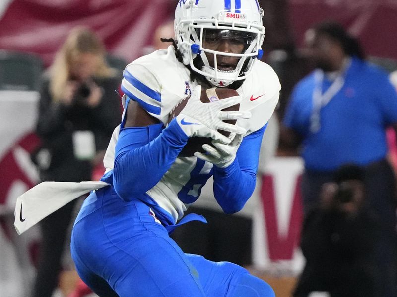 Oct 20, 2023; Philadelphia, Pennsylvania, USA; SMU Mustangs wide receiver Jordan Hudson (8) makes a catch against the Temple Owls during the first half at Lincoln Financial Field. Mandatory Credit: Gregory Fisher-USA TODAY Sports