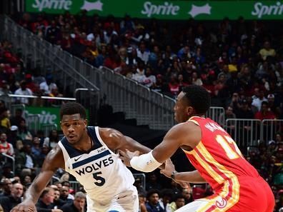 ATLANTA, GA - OCTOBER 30: Anthony Edwards #5 of the Minnesota Timberwolves drives to the basket during the game against the Atlanta Hawks on October 30, 2023 at State Farm Arena in Atlanta, Georgia.  NOTE TO USER: User expressly acknowledges and agrees that, by downloading and/or using this Photograph, user is consenting to the terms and conditions of the Getty Images License Agreement. Mandatory Copyright Notice: Copyright 2023 NBAE (Photo by Scott Cunningham/NBAE via Getty Images)