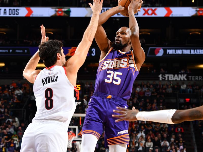 PHOENIX, AZ - NOVEMBER 2: Kevin Durant #35 of the Phoenix Suns shoots the ball during the game against the Portland Trail Blazers on November 2, 2024 at Footprint Center in Phoenix, Arizona. NOTE TO USER: User expressly acknowledges and agrees that, by downloading and or using this photograph, user is consenting to the terms and conditions of the Getty Images License Agreement. Mandatory Copyright Notice: Copyright 2024 NBAE (Photo by Barry Gossage/NBAE via Getty Images)