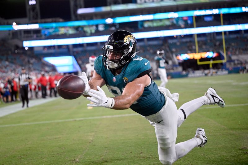 Jacksonville Jaguars tight end Josiah Deguara is unable to catch a pass in the end zone during the second half of an NFL preseason football game against the Kansas City Chiefs Saturday, Aug. 10, 2024, in Jacksonville, Fla. (AP Photo/Phelan M. Ebenhack)