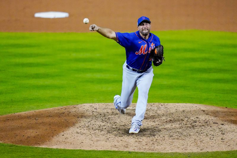 Mar 18, 2023; West Palm Beach, Florida, USA; New York Mets starting pitcher Max Scherzer (21) throws a pitch against the Houston Astros during the seventh inning at The Ballpark of the Palm Beaches. Mandatory Credit: Rich Storry-USA TODAY Sports